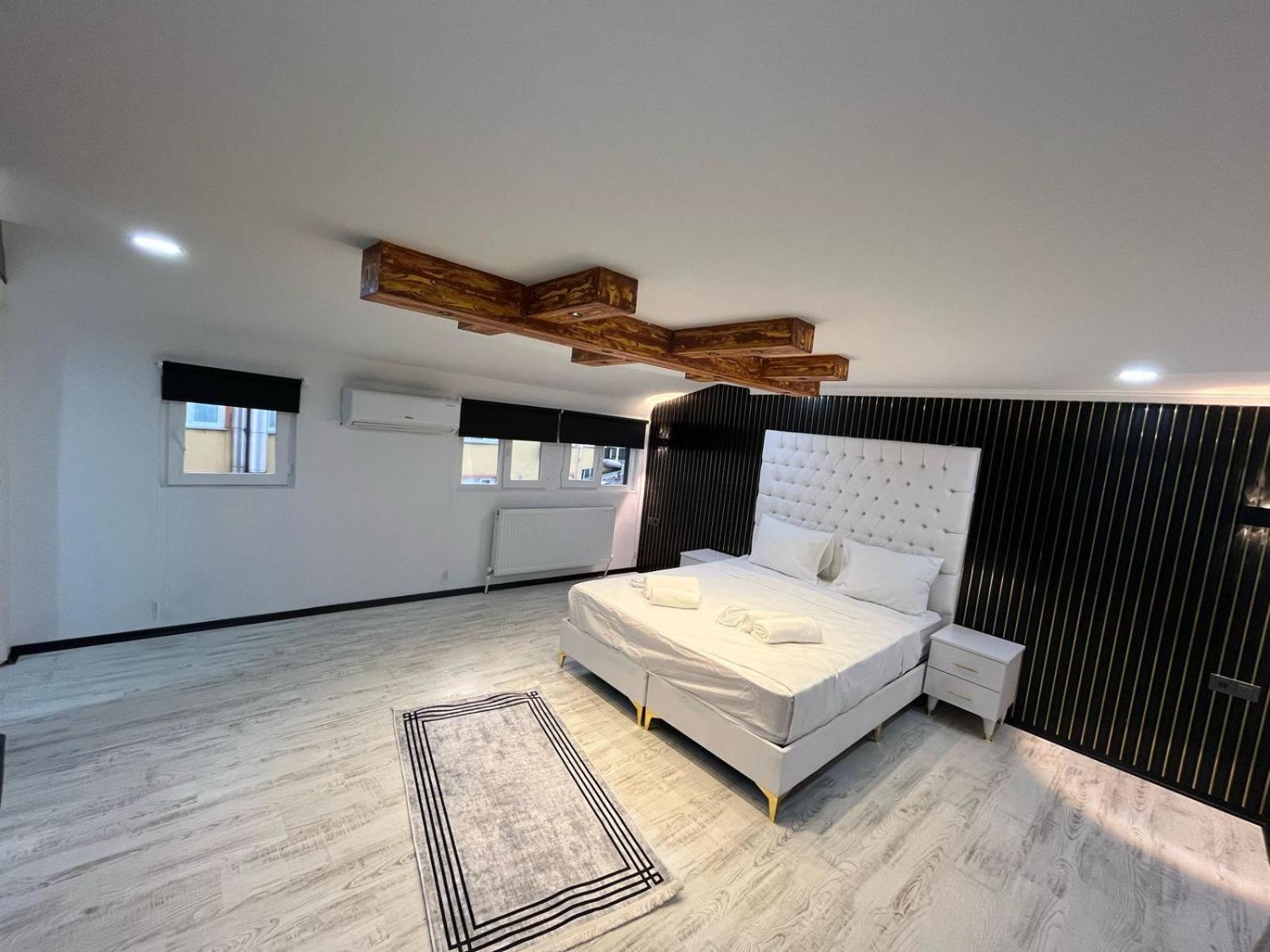 Hotel Montenegro 2*