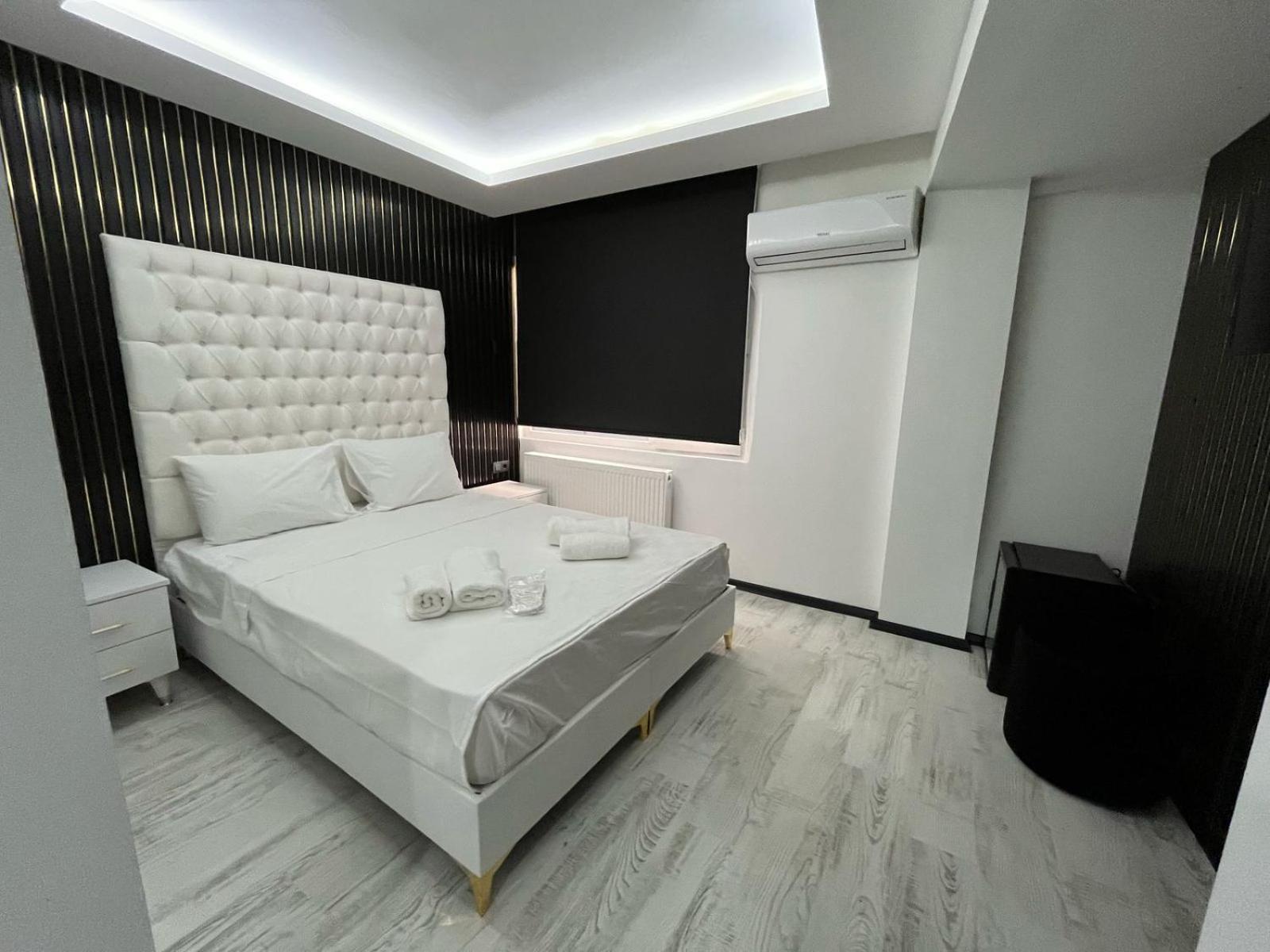 Hotel Montenegro 2*